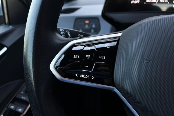 cruise control adaptief met Stop&Go cruise control adaptief met Stop&Go