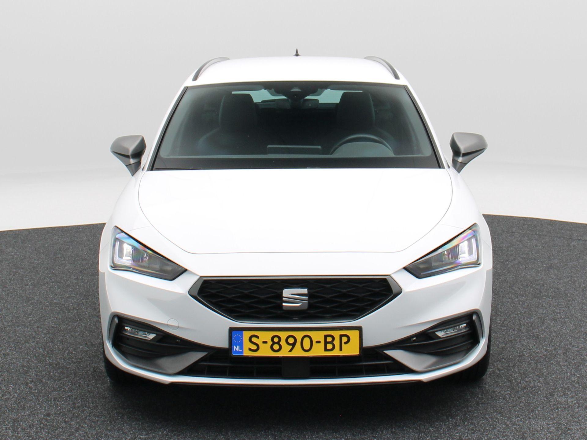 SEAT Leon Sportstourer 1.0 eTSi 110 Pk Automaat FR Business - Afbeelding 4