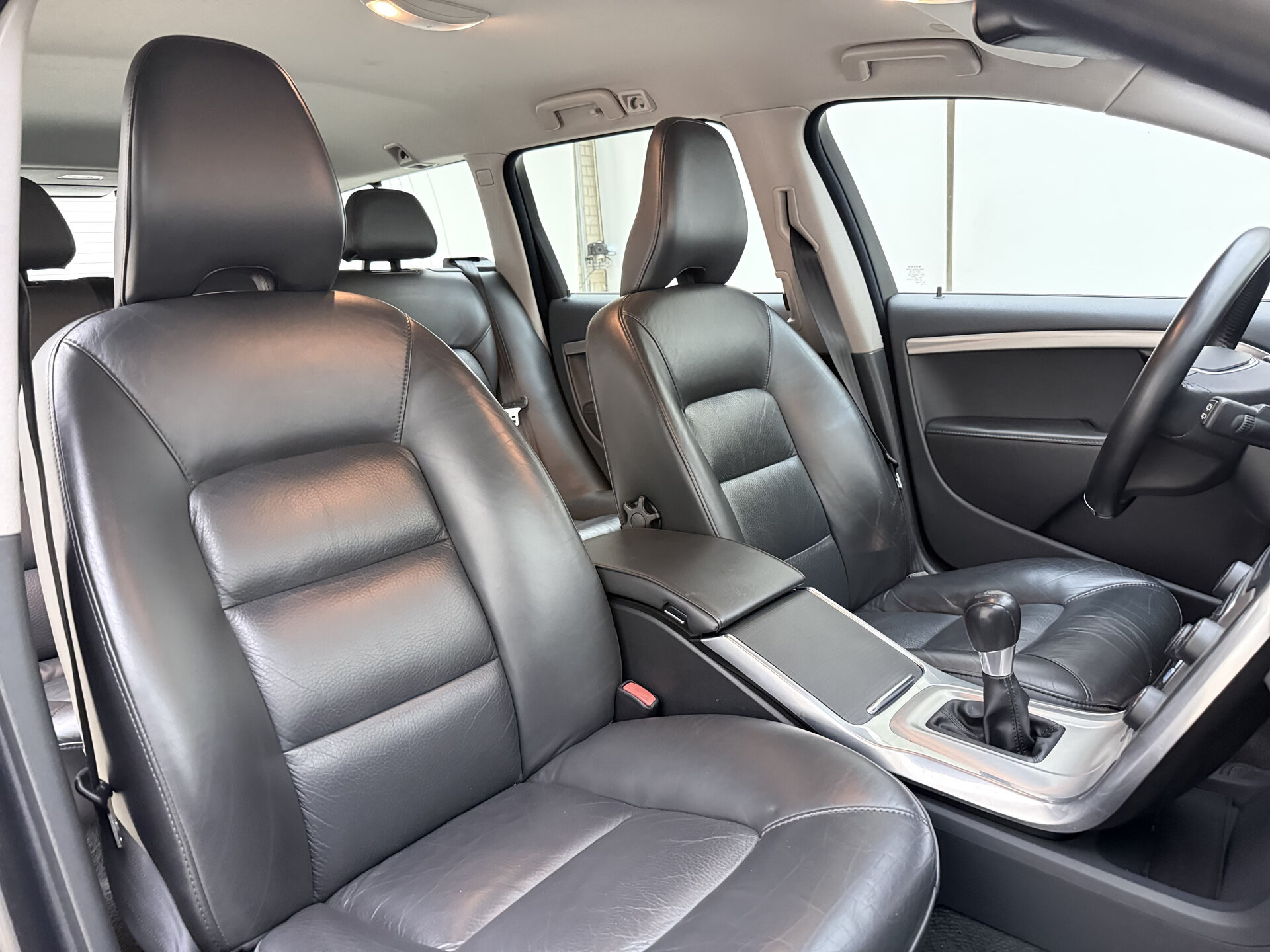 Volvo V70 T4 Nordic+ - Afbeelding 5