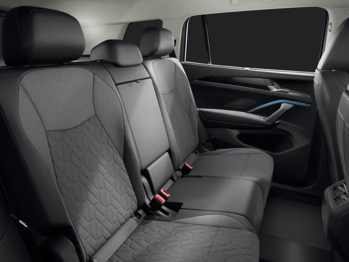 Volkswagen Tayron Life Edition 1.5 eHybrid 150 kW / 204 PK SUV 6 ver - Afbeelding 5