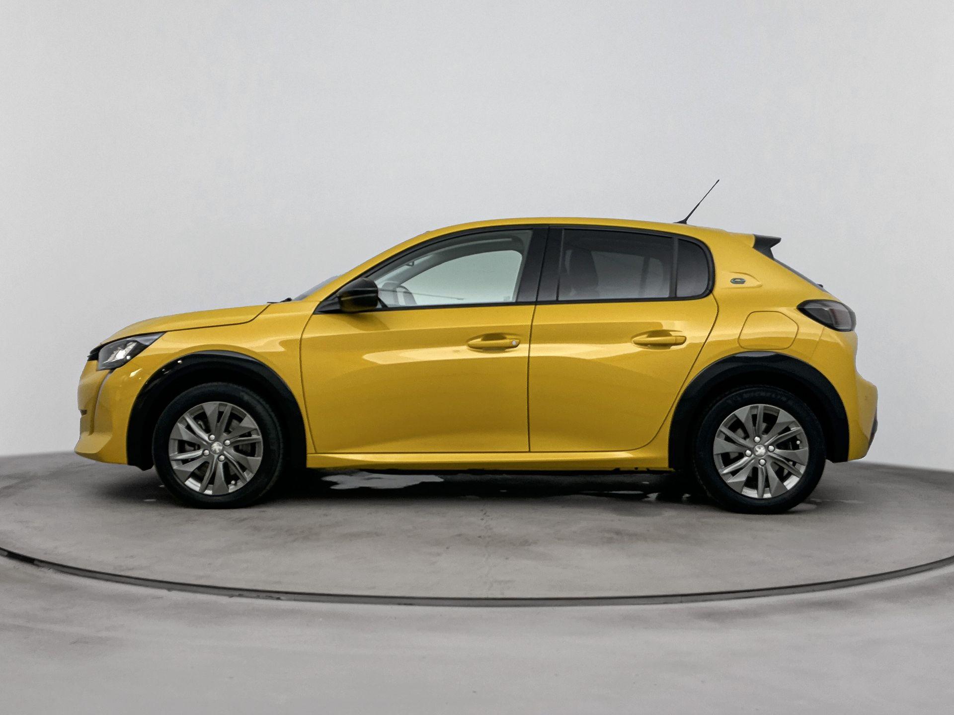 Peugeot e-208 EV Allure Pack 50 kWh - Afbeelding 2
