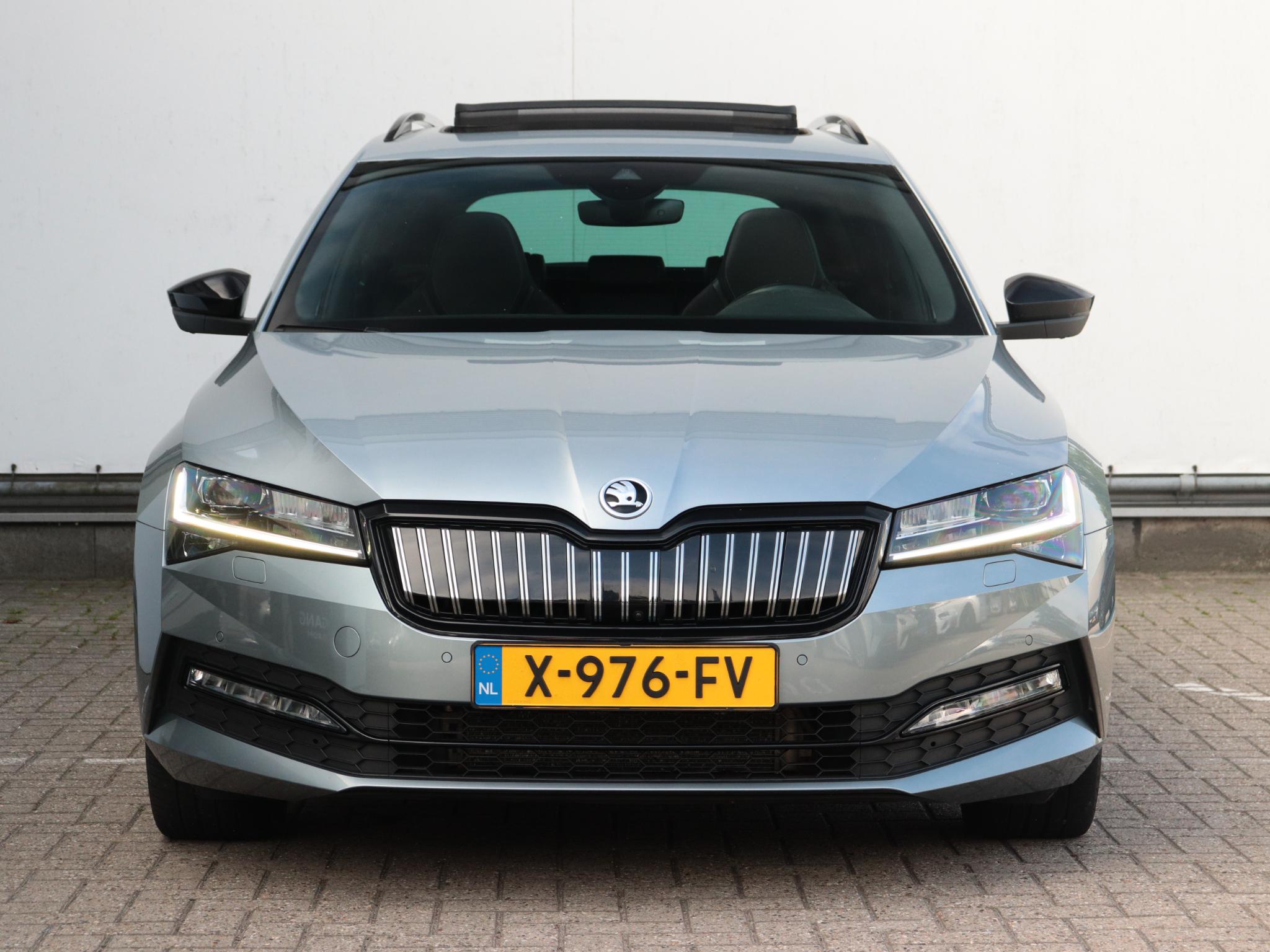 Škoda Superb Combi 1.4 TSI iV Sportline - Afbeelding 4