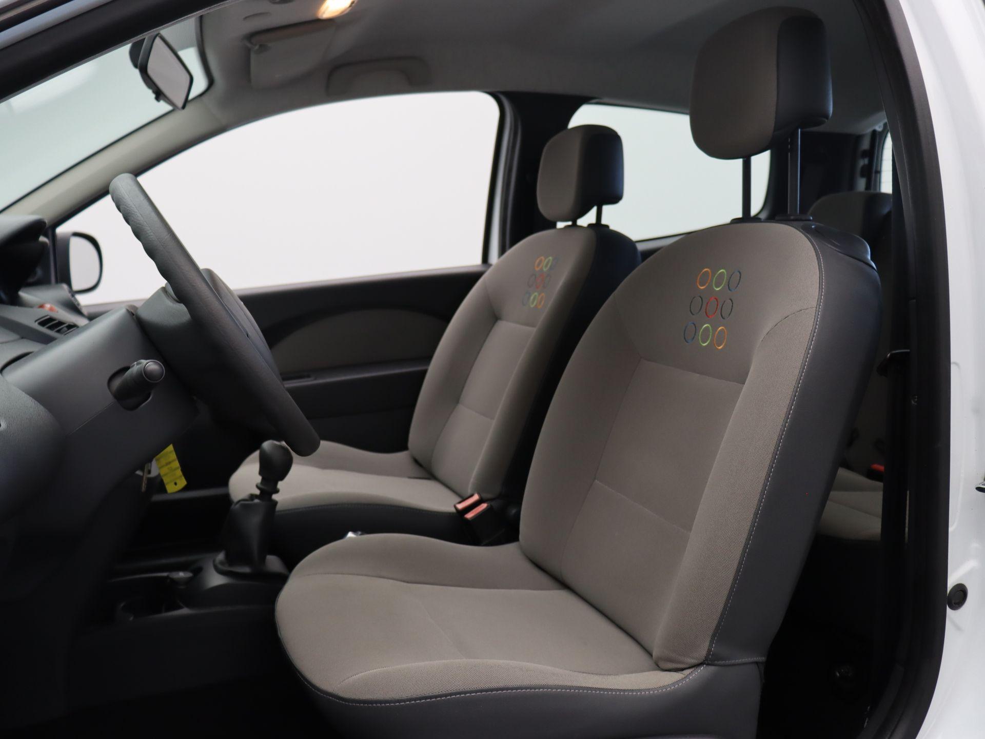 Renault Twingo 1.2-16V Authentique - Afbeelding 5