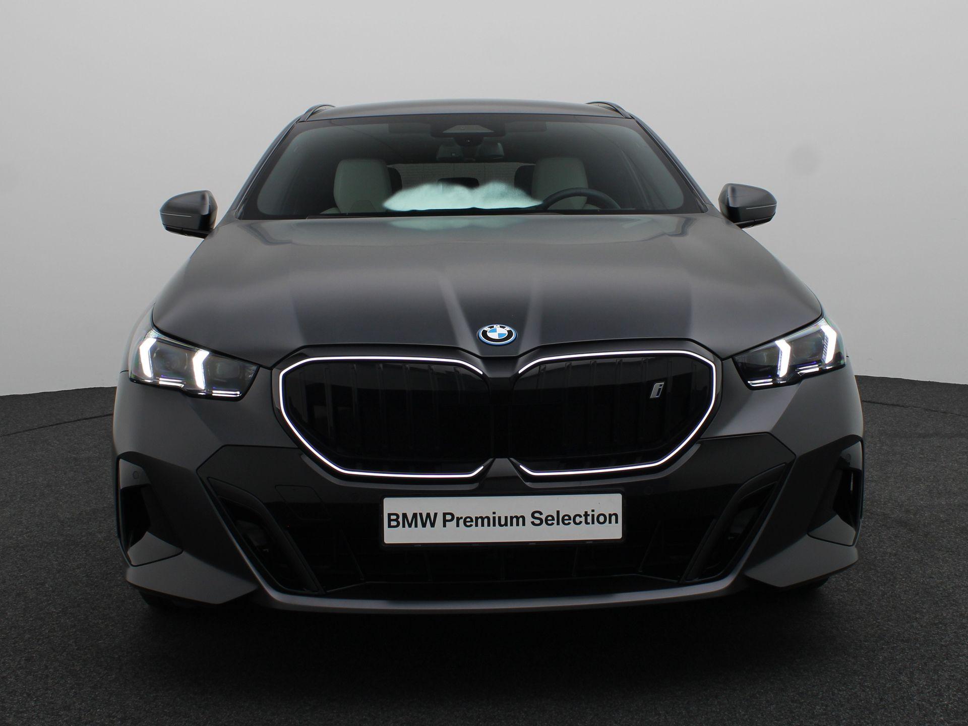 BMW i5 Touring eDrive40 - Afbeelding 3