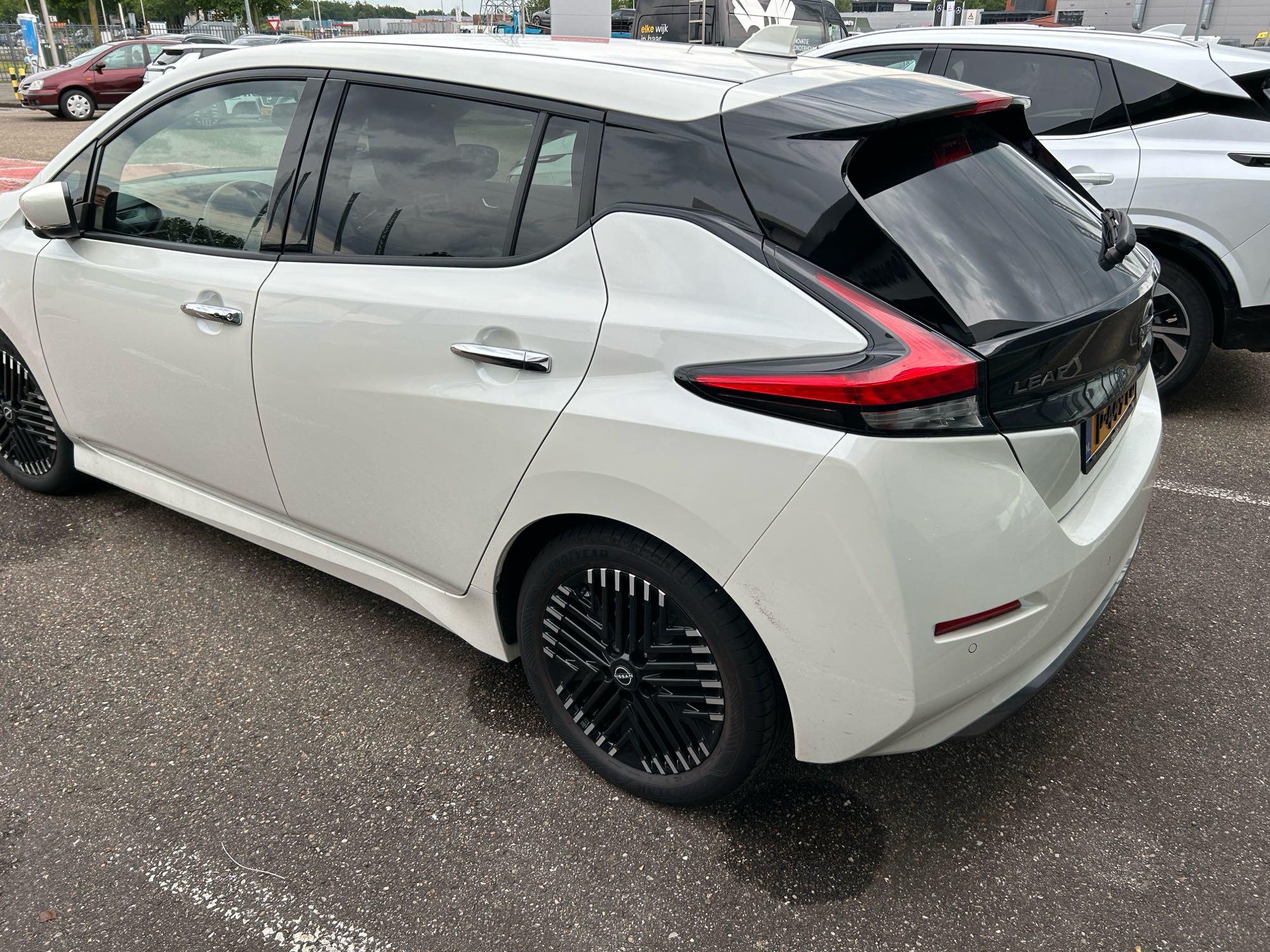 Nissan Leaf N-Connecta 40 kWh - Afbeelding 3