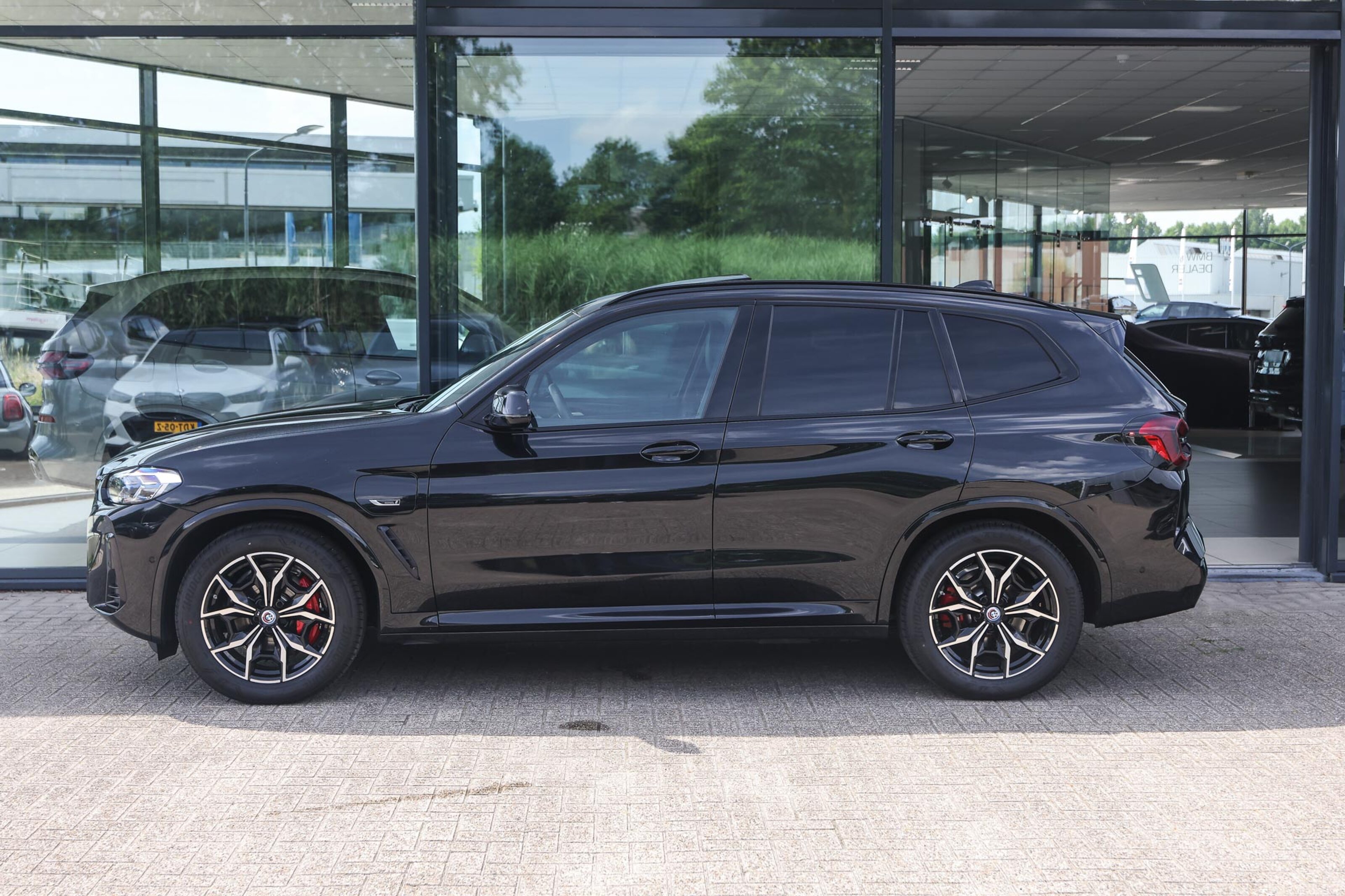 BMW X3 7