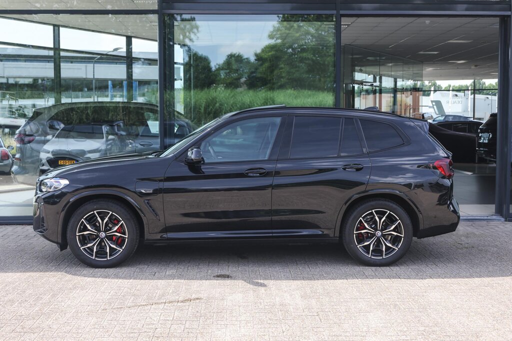 BMW X3 7