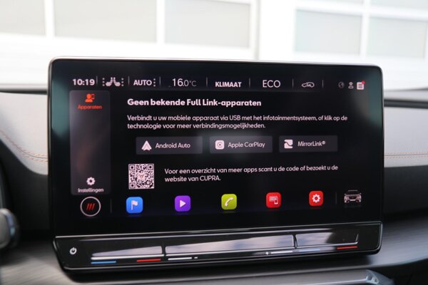 Apple Carplay/Android Auto
