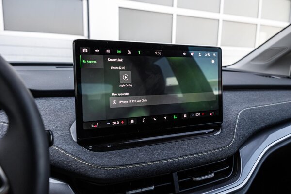 Apple Carplay/Android Auto