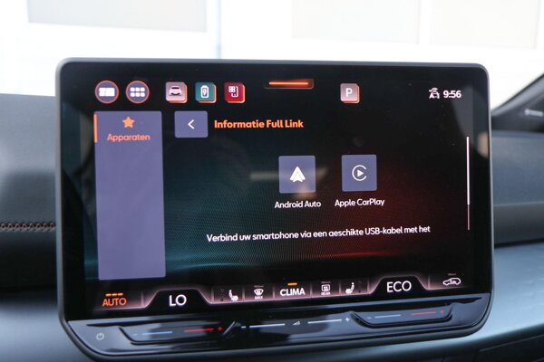 Apple Carplay/Android Auto Apple Carplay/Android Auto