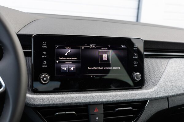 Apple Carplay/Android Auto