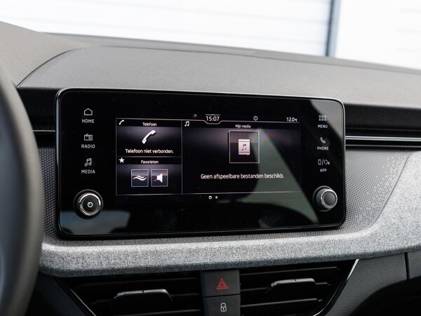 Apple Carplay/Android Auto