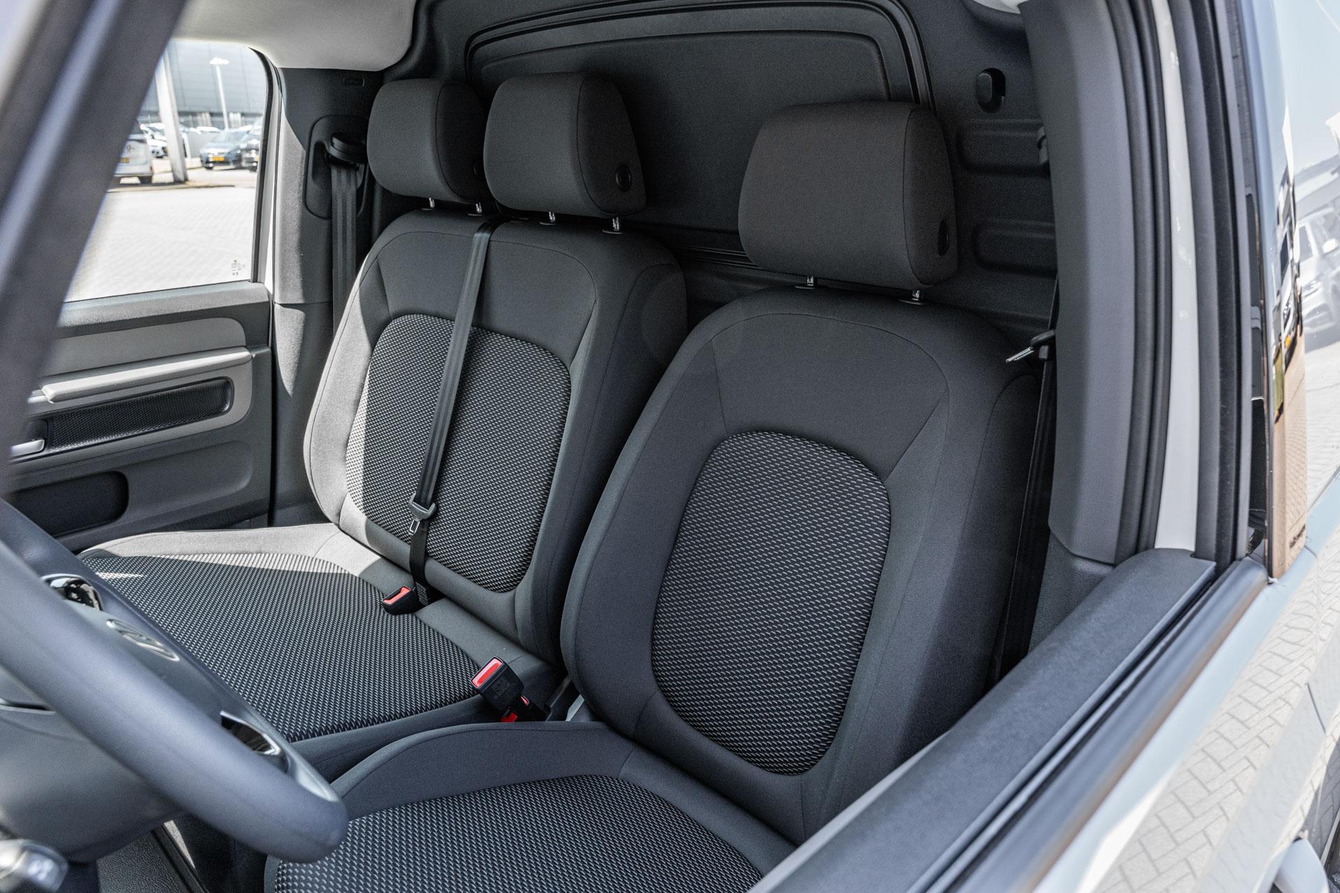 Volkswagen ID. Buzz Cargo 286pk Economy Business 79 kWh - Afbeelding 5