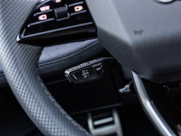 cruise control adaptief met Stop&Go en stuurhulp