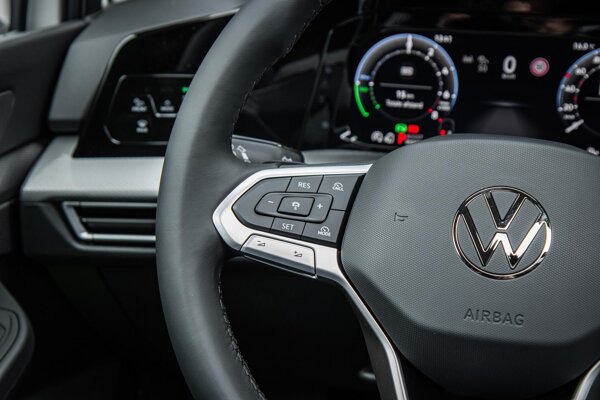 cruise control adaptief met Stop&Go en stuurhulp