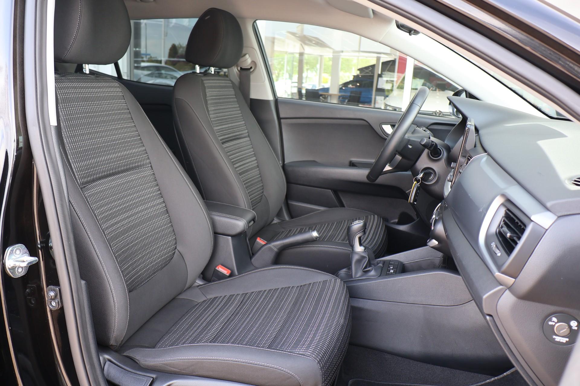 Kia Stonic 1.0 T-GDi 100pk MHEV DynamicLine - Afbeelding 4