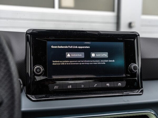 Apple Carplay/Android Auto