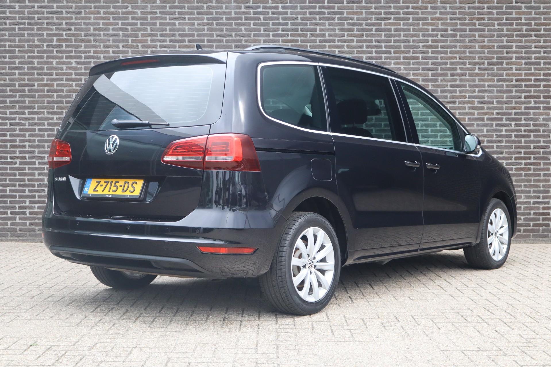 Volkswagen Sharan 1.4 TSI 150pk DSG Exclusive Series - Afbeelding 2