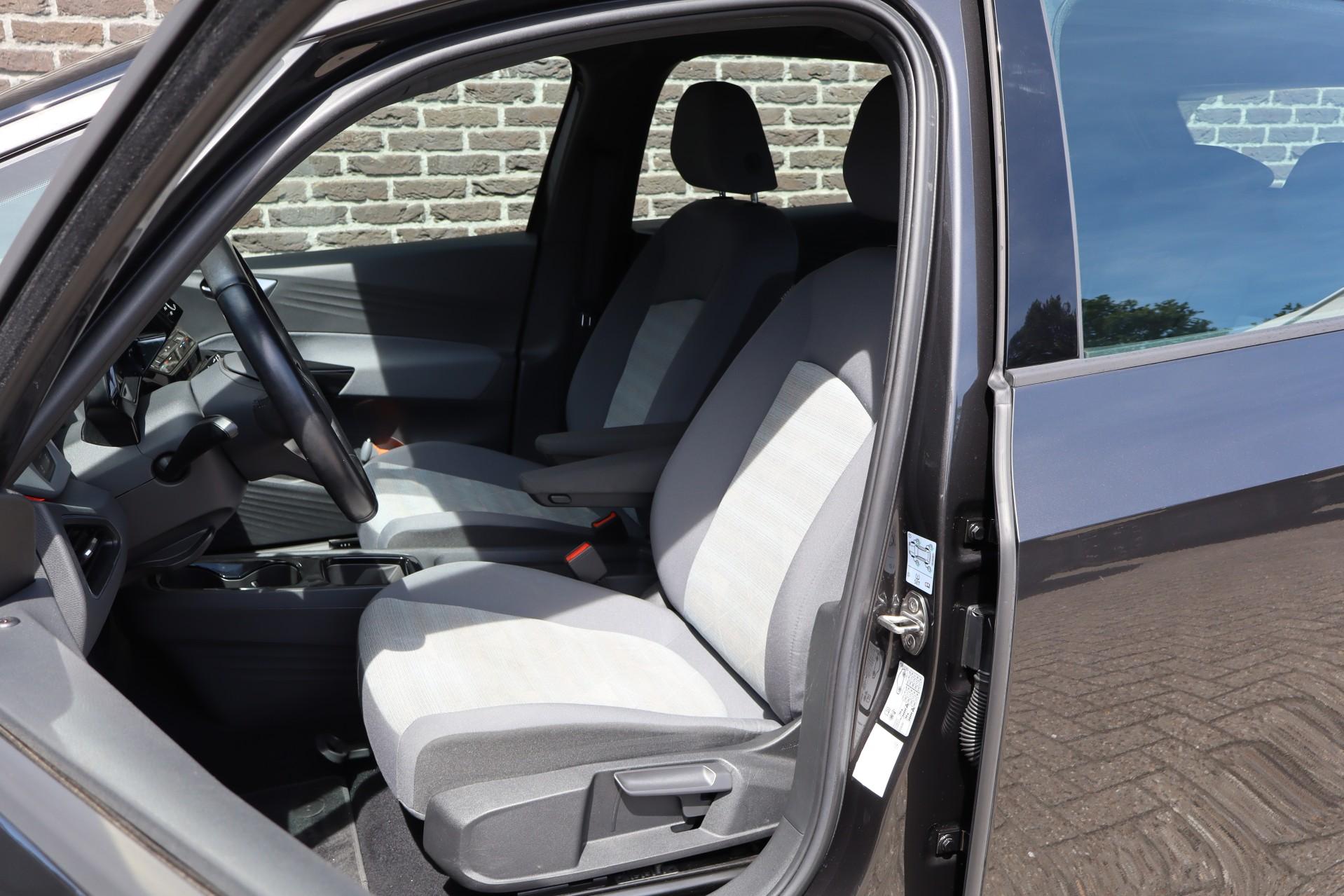Volkswagen ID.3 204pk First 58 kWh - Afbeelding 4