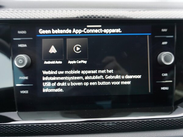 Apple Carplay/Android Auto