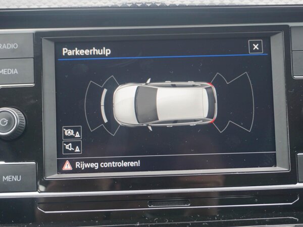parkeersensor voor en achter parkeersensor voor en achter