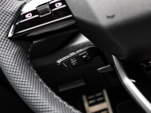 cruise control adaptief met Stop&Go en stuurhulp cruise control adaptief met Stop&Go en stuurhulp