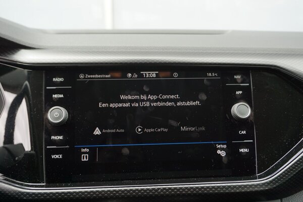 Apple Carplay/Android Auto