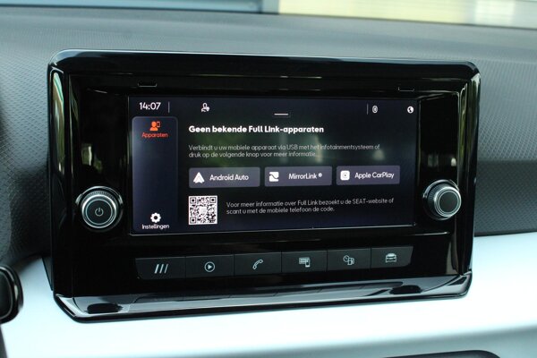 Apple Carplay/Android Auto