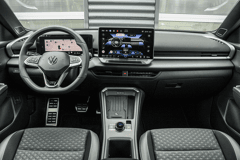 Volkswagen T-Roc 1.5 eTsi 150pk R-Line First Edition - Afbeelding 5