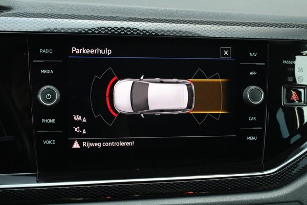parkeersensor voor en achter parkeersensor voor en achter