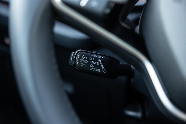 cruise control adaptief cruise control adaptief