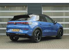 Volkswagen T-Roc 1.5 eTSI 150pk DSG R-Line First Edition - Afbeelding 2