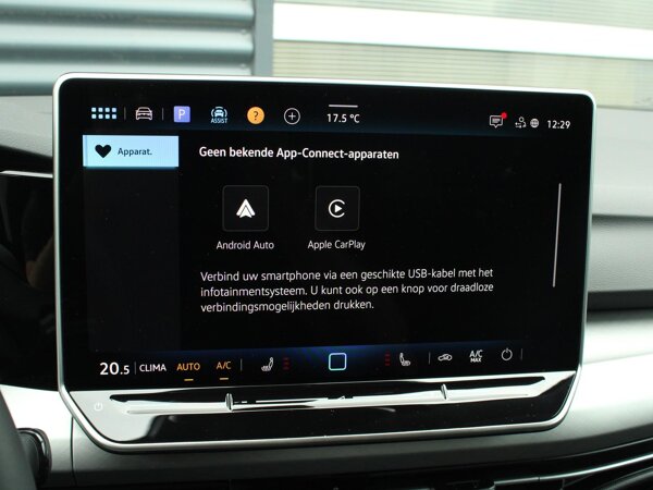 Apple Carplay/Android Auto Apple Carplay/Android Auto