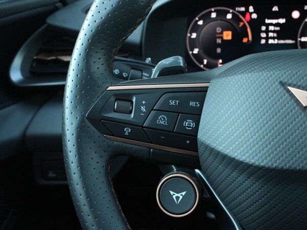 cruise control adaptief met Stop&Go en stuurhulp cruise control adaptief met Stop&Go en stuurhulp