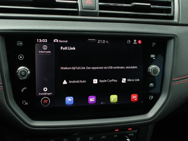 Apple Carplay/Android Auto