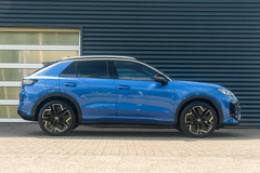 Volkswagen T-Roc 1.5 eTSI 150pk DSG R-Line First Edition - Afbeelding 3