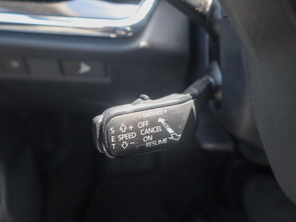cruise control adaptief met Stop&Go en stuurhulp cruise control adaptief met Stop&Go en stuurhulp