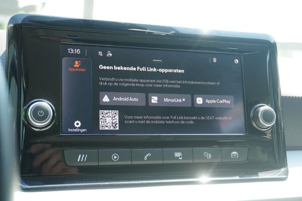 Apple Carplay/Android Auto