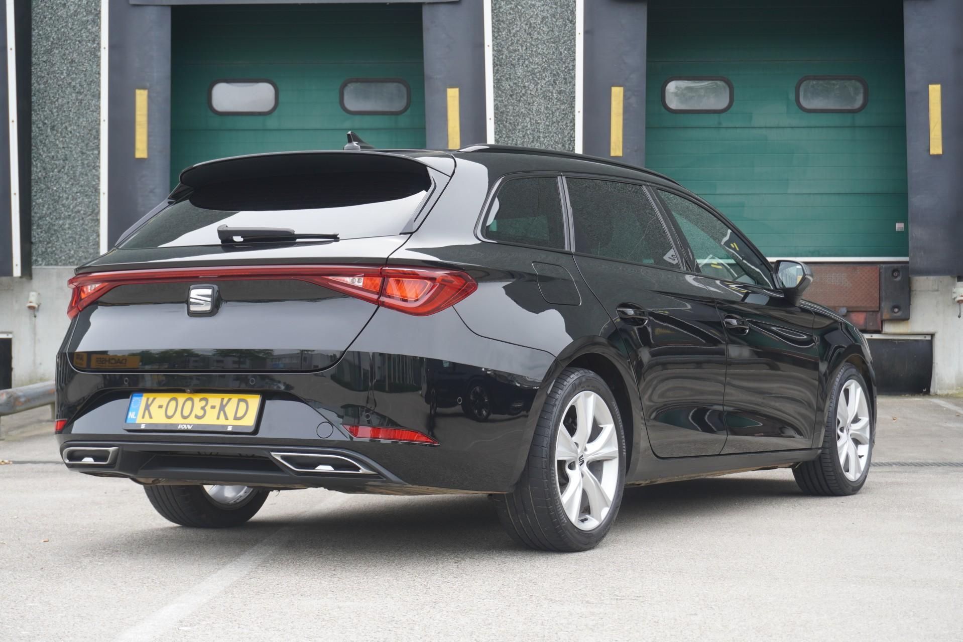 SEAT León