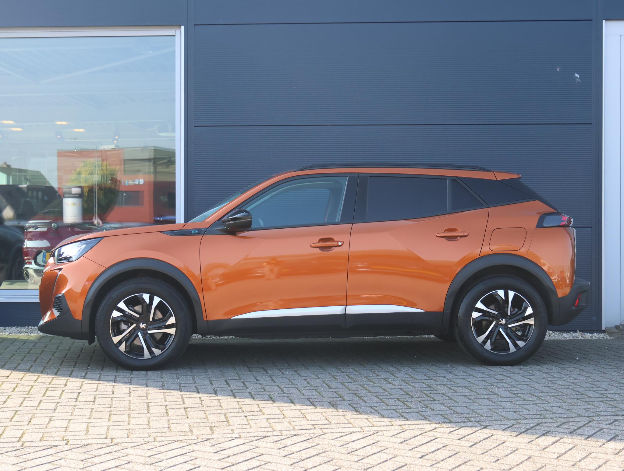 Peugeot e-2008 EV Allure Pack 50 kWh - Afbeelding 2