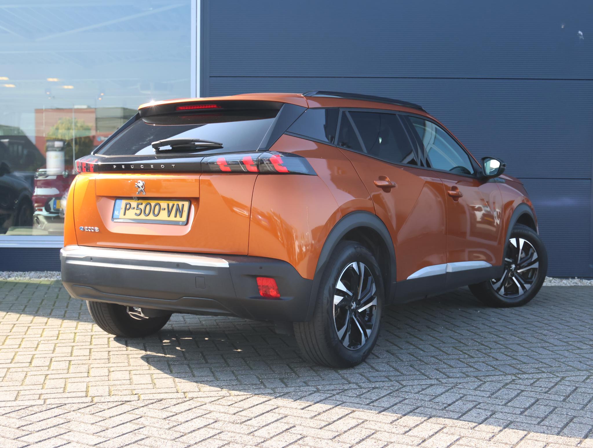 Peugeot e-2008 EV Allure Pack 50 kWh - Afbeelding 3