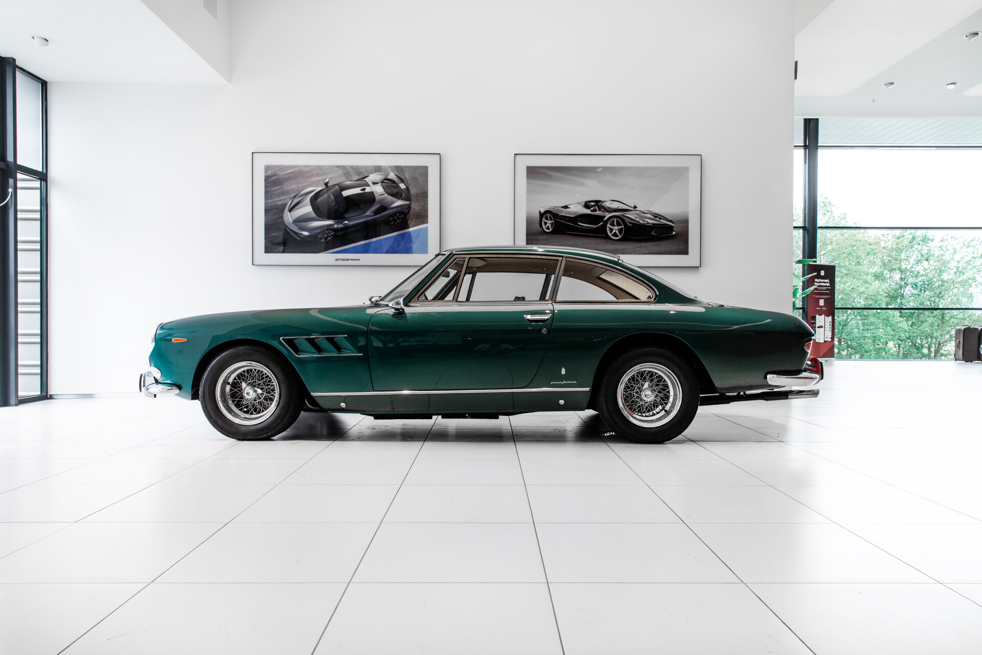 Ferrari 330 GT ~Ferrari Munsterhuis~ - Afbeelding 2