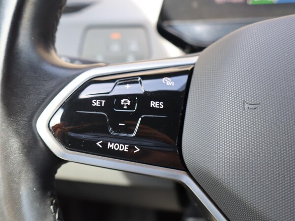 cruise control adaptief met Stop&Go cruise control adaptief met Stop&Go