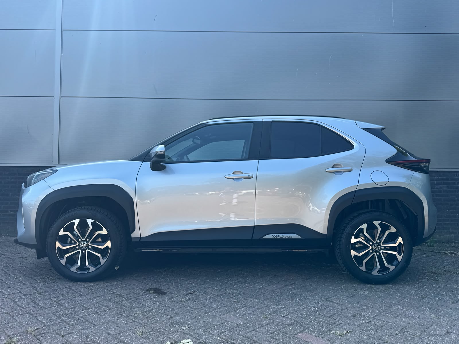 Toyota Yaris Cross 1.5 Hybrid 115 Dynamic Limited - Afbeelding 2