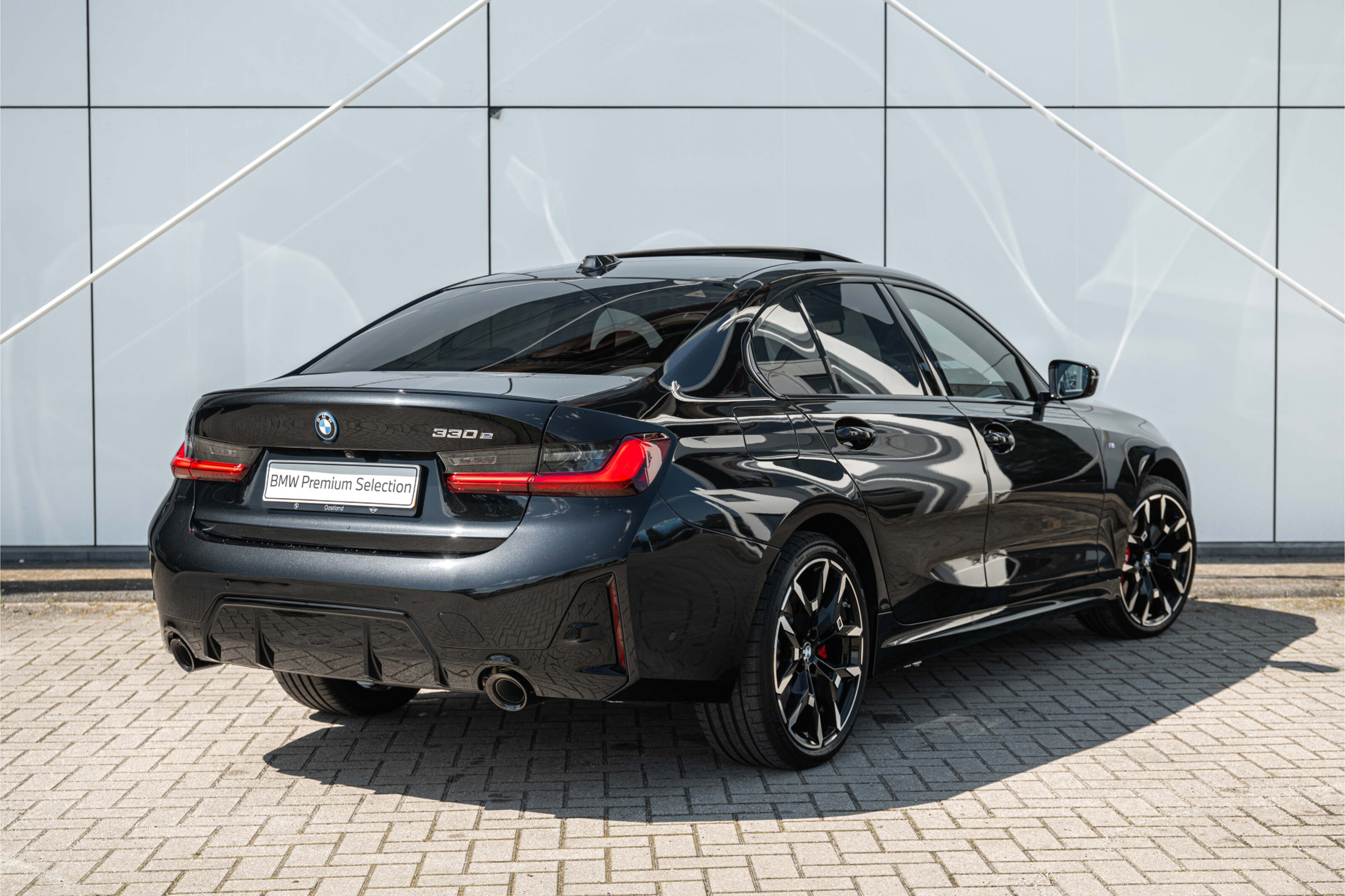 BMW 3 Serie 330e M Sport Automaat