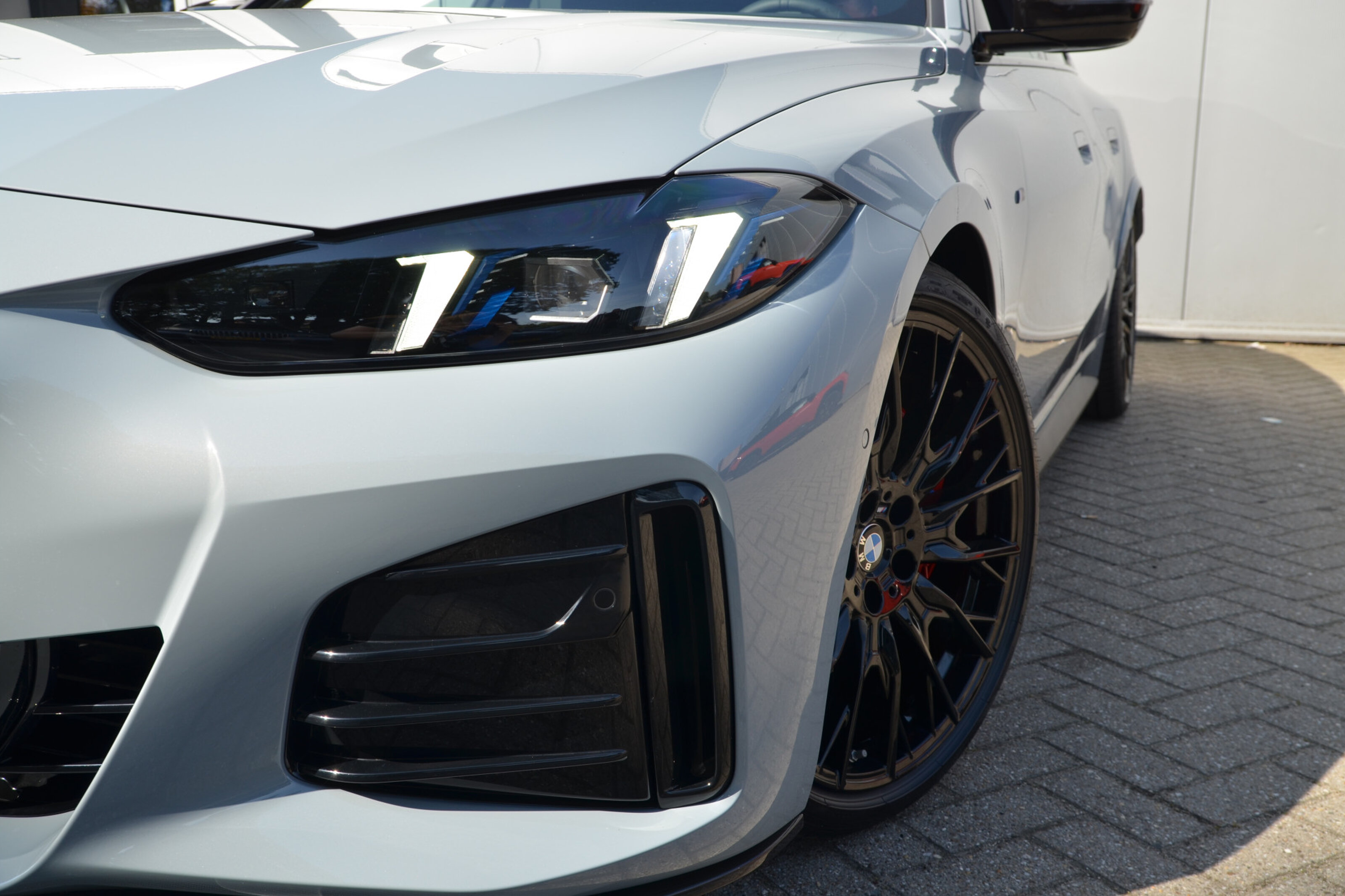 BMW i4 7