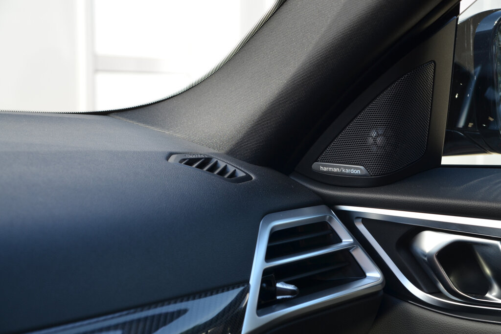 BMW i4 13
