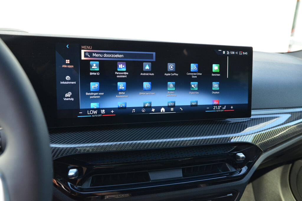 BMW i4 17