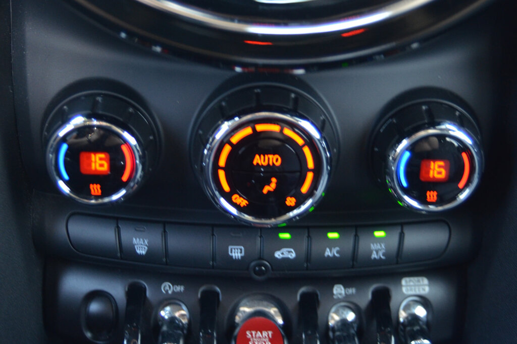 MINI Cooper 12