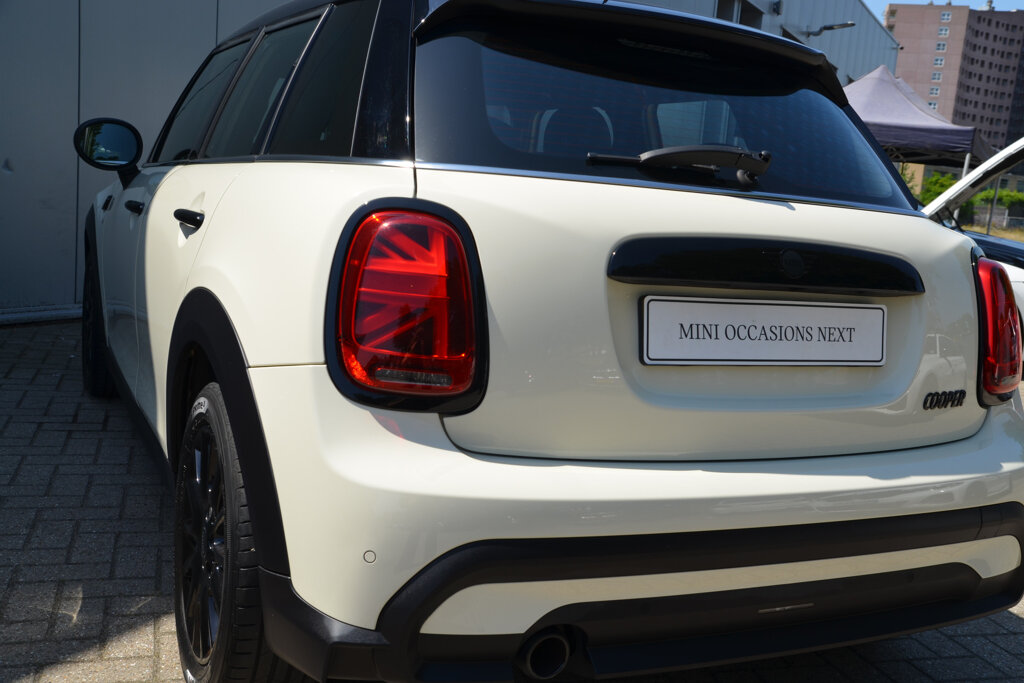 MINI Cooper 24